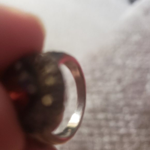 Ring - Picture 4 of 4